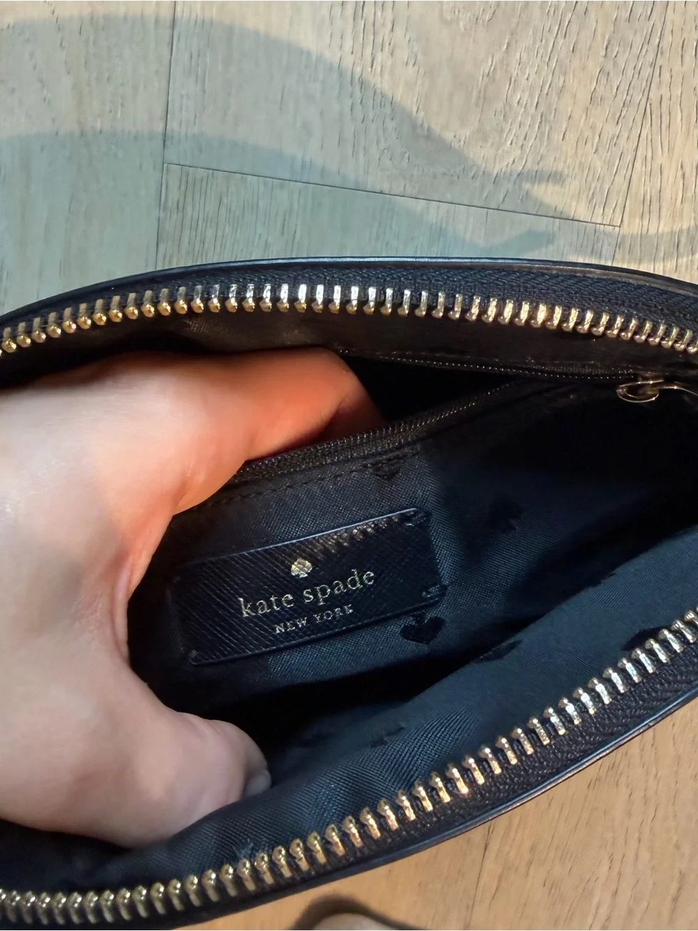Kate Spade scalloped crossbody purse